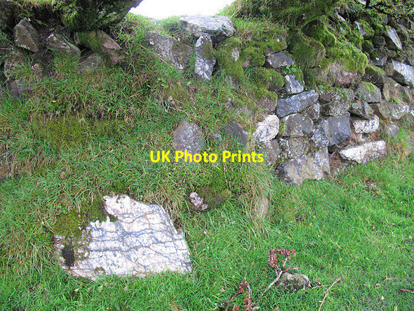 Photo 6"x4" Stones in an ancient wall Shaugh Prior c2011