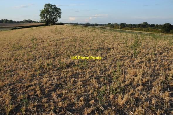 Photo 6"x4" Arid farmland near Ryall Green Street\/SO8740 c2011