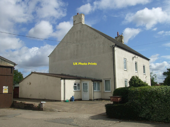 Photo 6"x4" Scothern Grange Reasby c2011