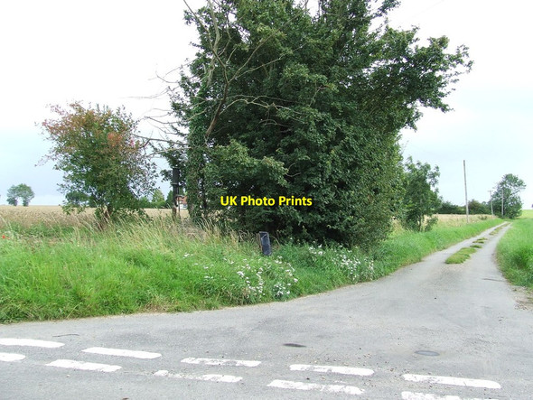 Photo 6"x4" Road Junction Cranmer Green c2011