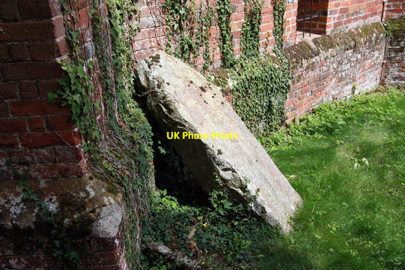Photo 6"x4" St Mary of the Assumption, Froyle - Churchyard Upper Froyle c2011