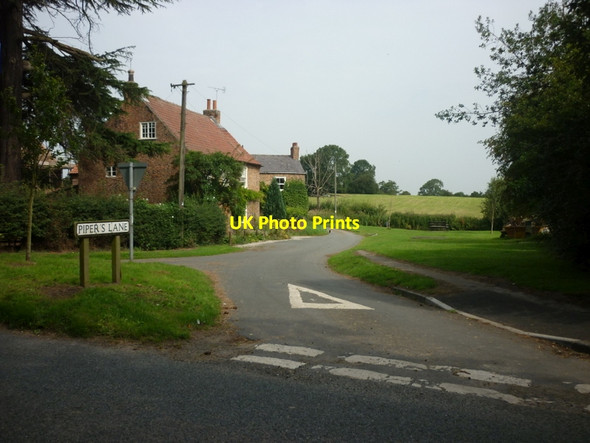 Photo 6"x4" Pipers Lane, Branton Green Branton Green c2011