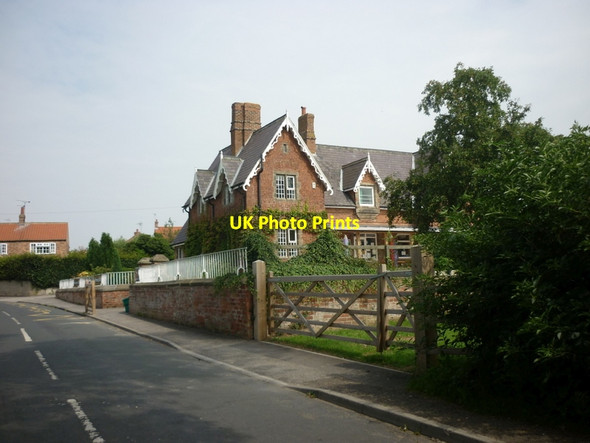 Photo 6"x4" Marton Primary School Marton\/SE4162 c2011