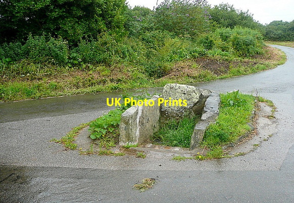 Photo 6"x4" Tregellas Well Cockwells c2011 P1