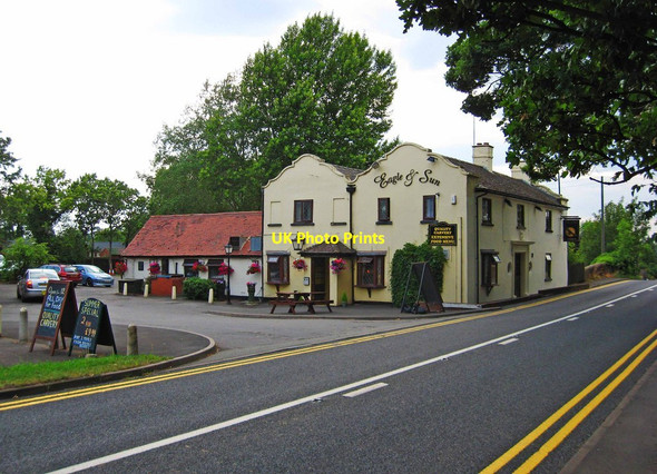Photo 6"x4" Eagle & Sun (1), Hanbury Road, Hanbury Wharf Gallows Green\/SO9362 c2011