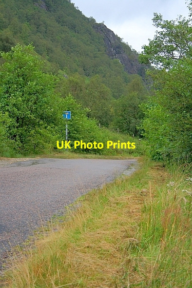 Photo 6"x4" Road up Glen Nevis Achriabhach c2011
