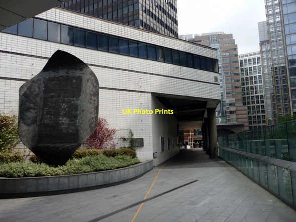 Photo 6"x4" Entrance to Museum of London London c2011