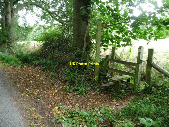 Photo 6"x4" Footpath stile and signpost, Steventon Road Ludlow c2011