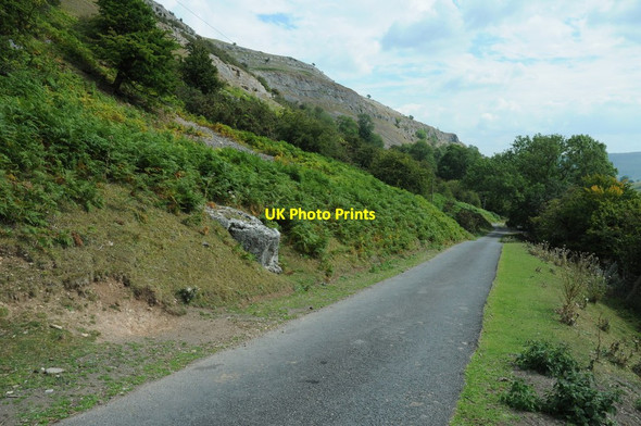 Photo 6"x4" Road below Creigiau Eglwyseg Geufron\/SJ2142 c2011