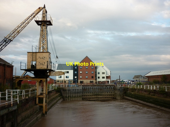 Photo 6"x4" One of three former dry docks on High Street, Hull Kingston upon Hull c2011