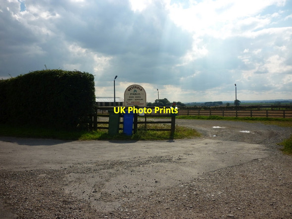 Photo 6"x4" Westfield Stables on Catwick Heads Lane Seaton\/TA1646 c2011