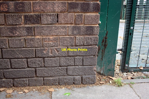 Photo 6"x4" Benchmark on wall at entrance to Netley Primary School and Nursery, William Road London c2011