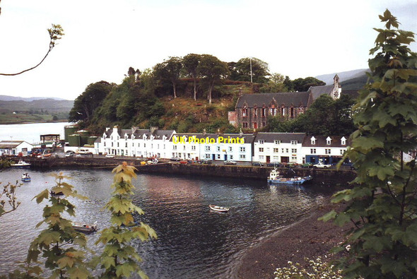Photo 6"x4" Portree Harbour Portree \/ Port Righ c1998