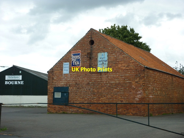 Photo 6"x4" Old advertisements at Bourne Auction Rooms Bourne\/TF0920 c2011