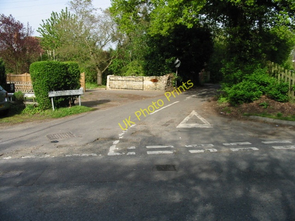 Photo 6"x4" Junction of Blackwall Road North with the A2070 Willesborough Lees c2008