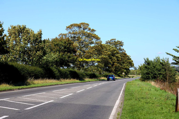 Photo 6"x4" The A420 to Faringdon Great Coxwell c2011