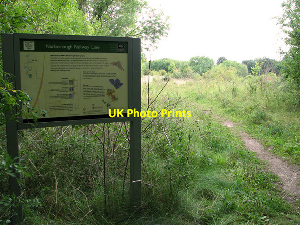 Photo 6"x4" Narborough Railway Line walk Narborough\/TF7412 c2011