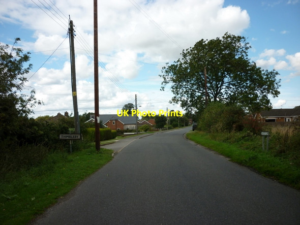 Photo 6"x4" Entering Thimbleby, Lincolnshire Horncastle\/TF2669 c2011