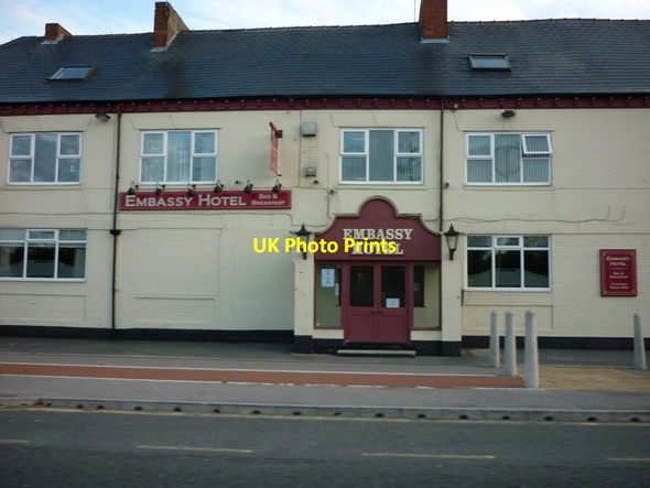 Photo 6"x4" The Embassy Hotel on Hedon Road, Hull Kingston upon Hull c2011