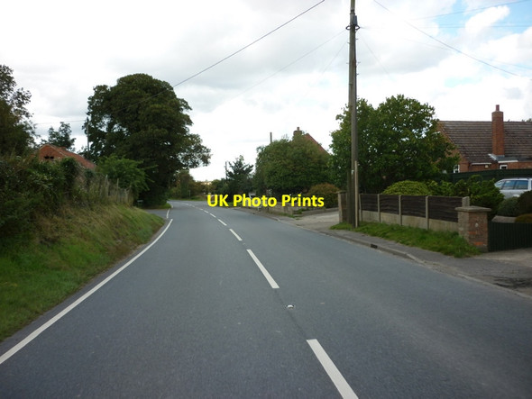 Photo 6"x4" Silver Street, Baumber, Lincolnshire Baumber c2011
