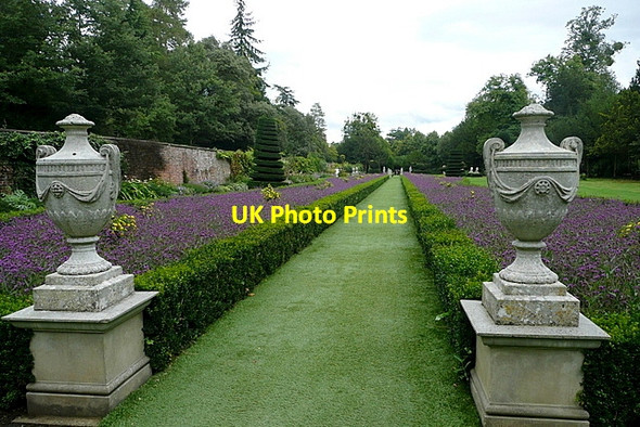 Photo 6"x4" Cliveden gardens Cookham c2011