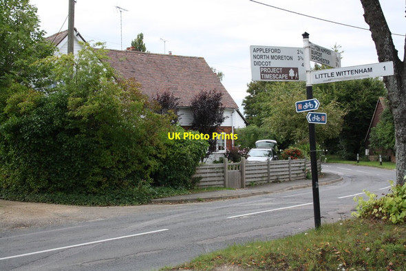 Photo 6"x4" Junction of roads at east end of High Street Clifton Hampden c2011