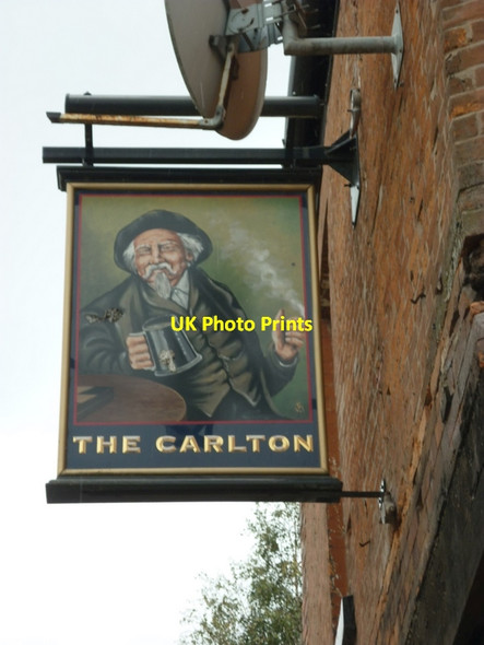 Photo 6"x4" The Carlton on Camp Street Manchester c2011 P1