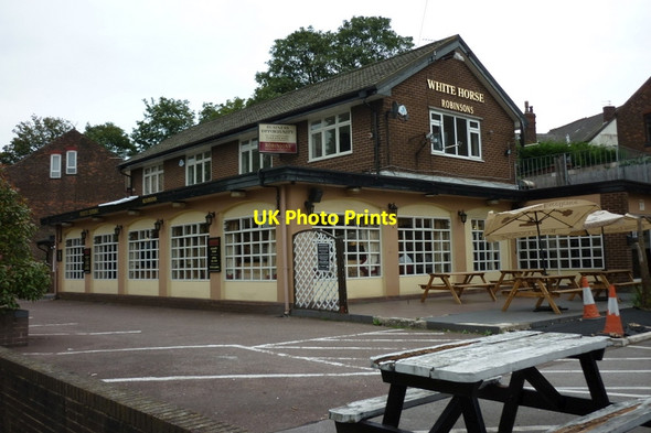 Photo 6"x4" The White Horse public house Salford\/SJ8098 c2011