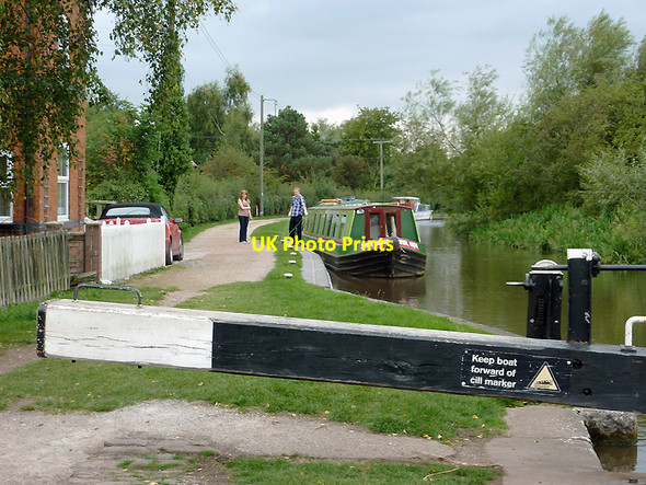 Photo 6"x4" Waiting at Aston Lock, Staffordshire Aston-By-Stone c2011