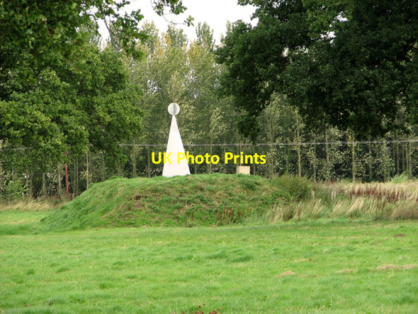 Photo 6"x4" Object in pasture by Middleton Towers Tower End c2011