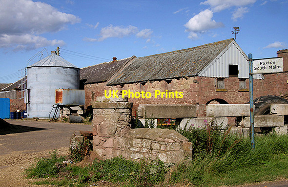 Photo 6"x4" Paxton South Mains Farm Paxton c2011