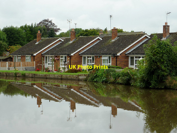 Photo 6"x4" Canalside housing at Weston, Staffordshire Weston\/SJ9727 c2011