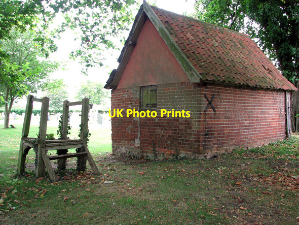 Photo 6"x4" Horse mounting block by St Andrew's church, Wingfield Bleach Green\/TM2377 c2011