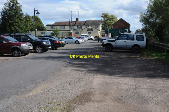 Photo 6"x4" The Yew Tree Inn, Chaceley Stock Chaceley Stock c2011