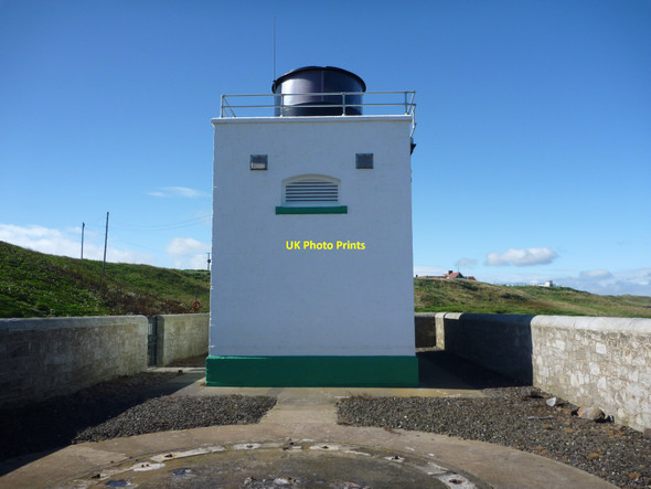 Photo 6"x4" Coastal Northumberland : Cuboid Snowman at Blackrocks Point, Bamburgh Bamburgh c2011