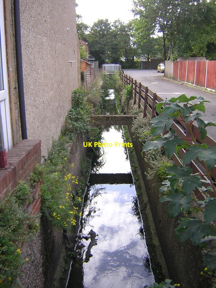 Photo 6"x4" Swain Road: looking upstream at the crossing of the Norbury Brook Croydon\/TQ3365 c2011