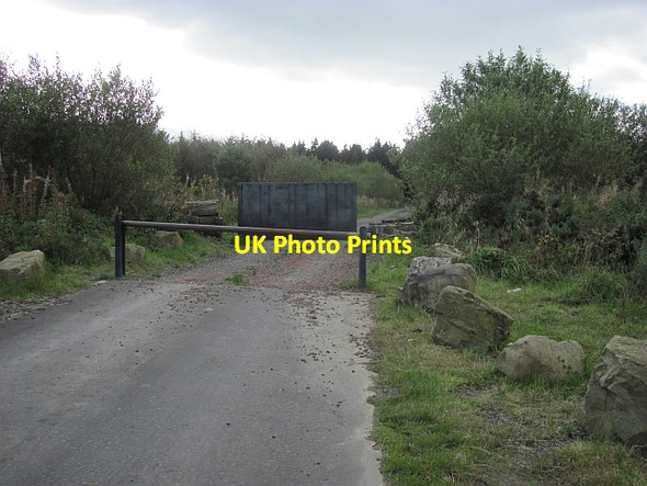 Photo 6"x4" Fortified entrance, Longmuir Plantation Bridgend\/NT0475 c2011