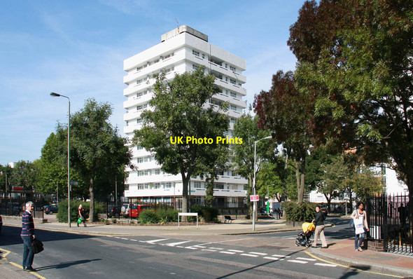 Photo 6"x4" Winstanley Road, Battersea Battersea c2011