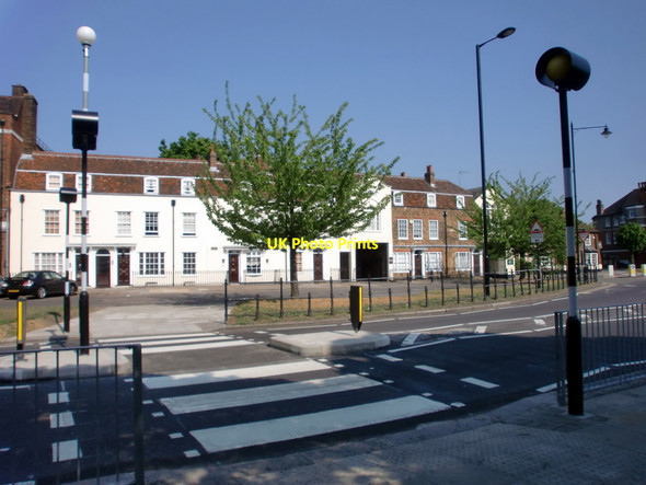 Photo 6"x4" Zebra Crossing, Southgate Green, London N14 Friern Barnet c2011