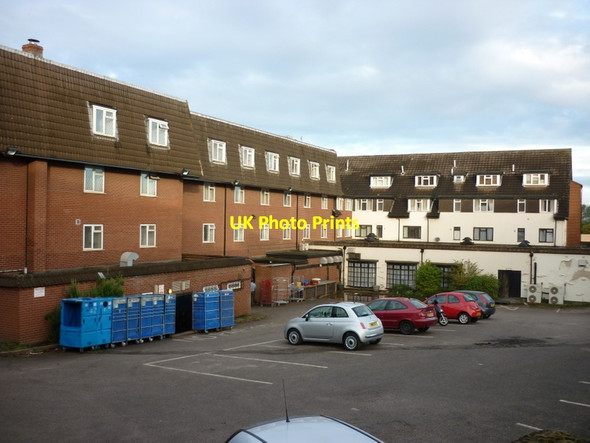 Photo 6"x4" Barons Court Hotel Aldridge c2011