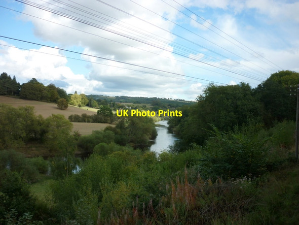 Photo 6"x4" Looking along the River Severn Upper Arley c2011