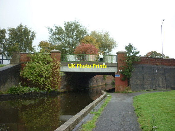 Photo 6"x4" Bridge #87 on the Rochdale Canal Manchester c2011