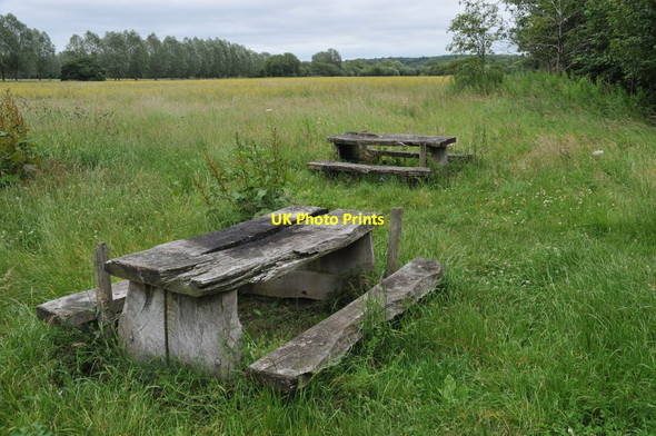 Photo 6"x4" Picnic benches Abingdon c2011