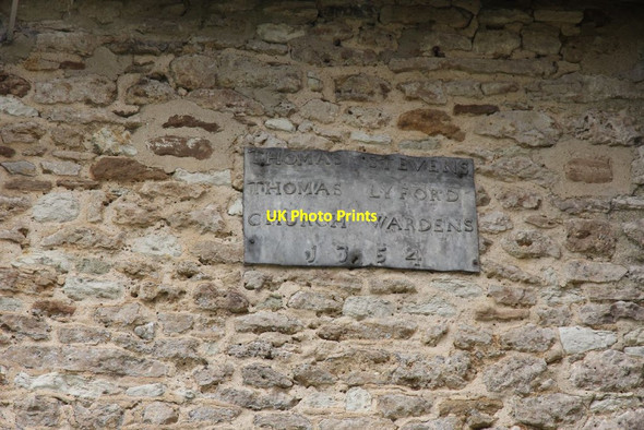 Photo 6"x4" High on the wall Steventon\/SU4691 c2011