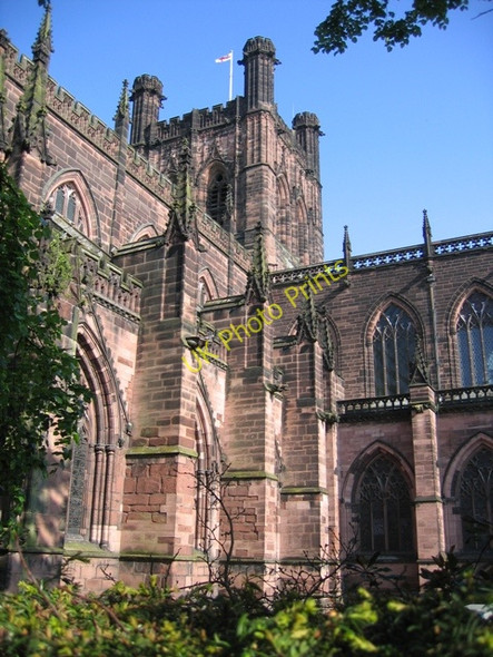 Photo 6"x4" The south east angle of Chester cathedral Chester c2008