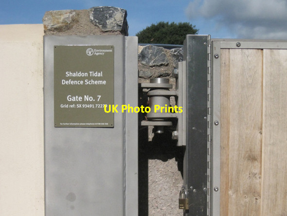 Photo 6"x4" Detail, Gate No.7, off Strand  Teignmouth c2011