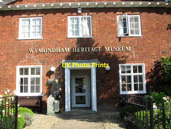 Photo 6"x4" Entrance to The Bridewell - Wymondham Heritage Museum Wymondham\/TG1101 c2011