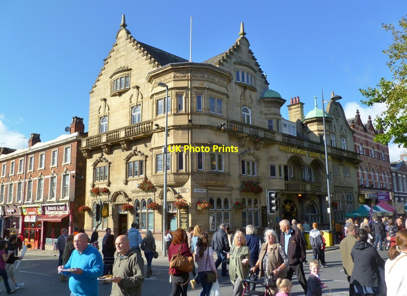 Photo 6"x4" Liverpool, Philharmonic Liverpool c2011