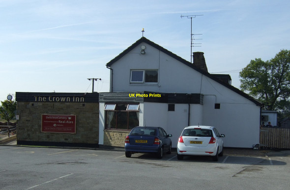 Photo 6"x4" The Crown Inn Mexborough c2011