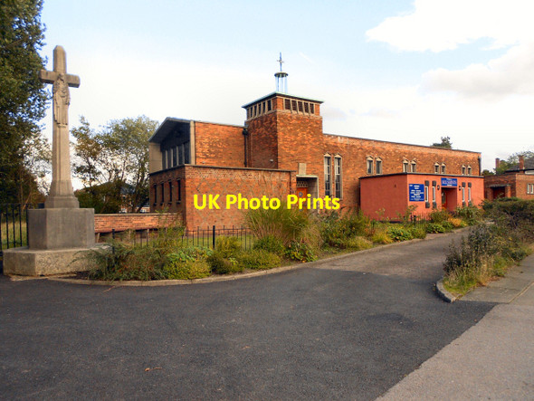 Photo 6"x4" All Saints' Church and War Memorial, Stretford Stretford\/SJ7994 c2011